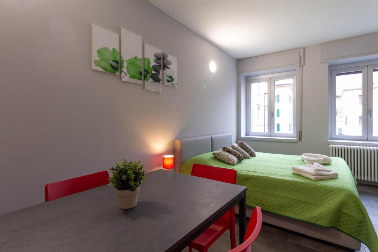 Appartamento Lime - Affitti Brevi Italia Lecco Eksteriør bilde